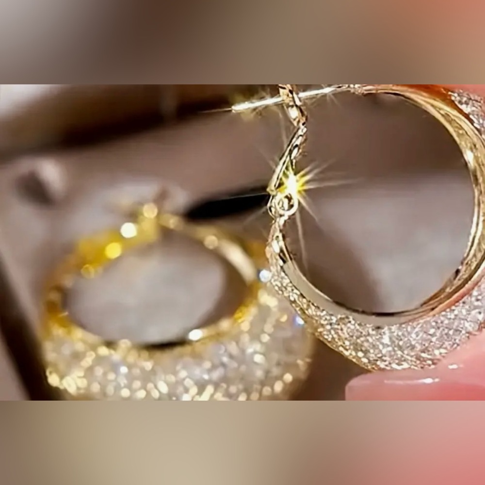 Sparkling Golden Alloy Hoop Earrings - Picture 6 of 6